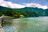 Azzorre, Isola di San Miguel - Escursione a Sete Cidades.  la Lagoa Verde. 